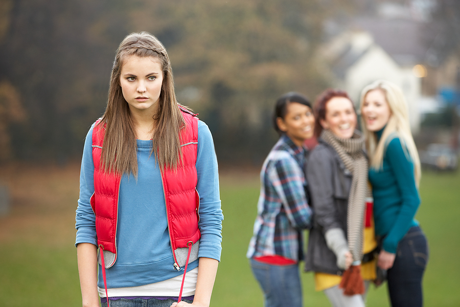 teen isolated  from friends graphic